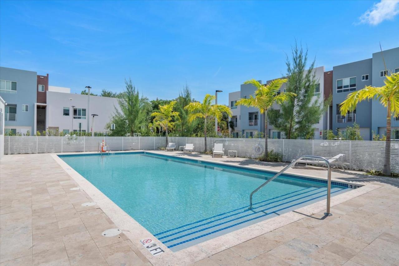 Lofts Of Aventura Leilighet Miami Eksteriør bilde